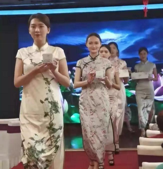 能量内裤.png